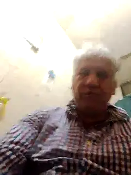 Momlover2022 online show from 06-16-26, 04:53