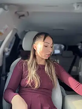 YOUR-KARINA online show from 12-19-25, 06:31