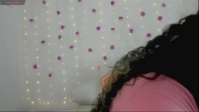 moana taylor online show from 10-03-25, 10:56