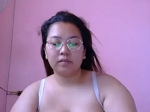 Boobsiemarie online show from 05-18-26, 06:30