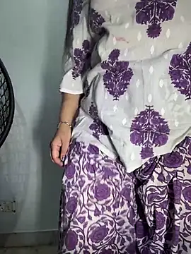 Preet Kaur 69 online show from 03-25-26, 07:03