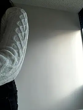 lilly sweett online show from 01-12-26, 10:48