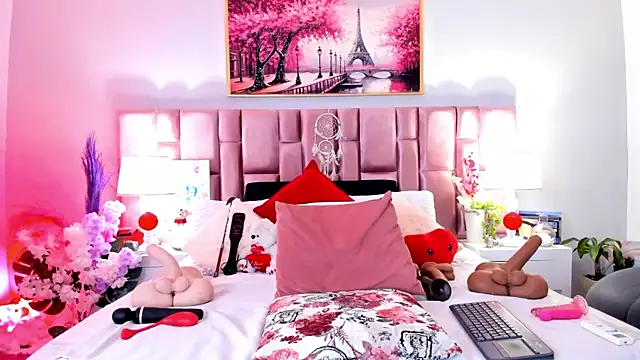 Snapshot of Anaa_Bellaa chatting on 12-05-25, 12:25 Anaa Bellaa online show from 12-05-25, 12:25