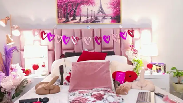 Snapshot of Anaa_Bellaa chatting on 02-24-26, 12:36 Anaa Bellaa online show from 02-24-26, 12:36