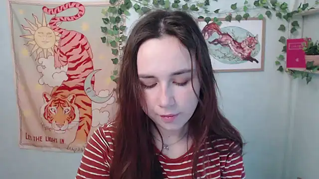 VeryVeryVeryShy  online show from 05-29-26, 05:49