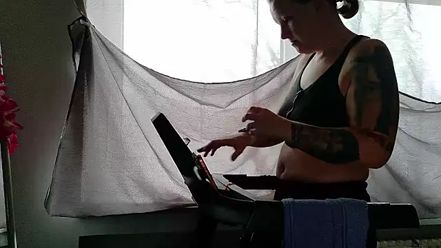 Snapshot of wetgerman_2 chatting on 02-13-26, 08:21 wetgerman 2 online show from 02-13-26, 08:21