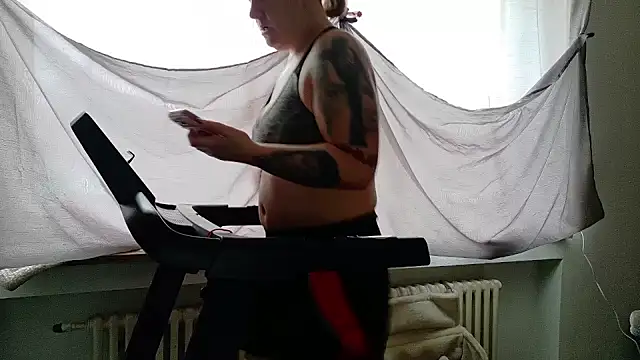 Snapshot of wetgerman_2 chatting on 02-22-26, 01:09 wetgerman 2 online show from 02-22-26, 01:09