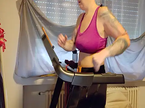 Snapshot of wetgerman_2 chatting on 04-10-26, 08:08 wetgerman 2 online show from 04-10-26, 08:08