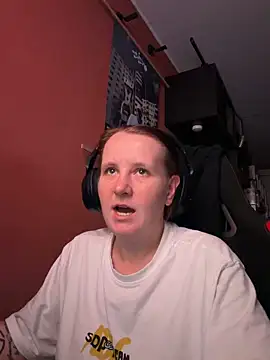 Snapshot of wetgerman_2 chatting on 04-15-26, 07:58 wetgerman 2 online show from 04-15-26, 07:58