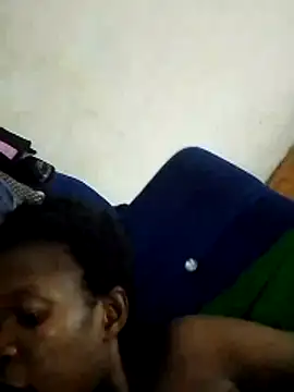 Snapshot of africanpussy22 chatting on 04-13-26, 01:49 africanpussy22 online show from 04-13-26, 01:49