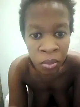 Snapshot of africanpussy22 chatting on 04-14-26, 03:56 africanpussy22 online show from 04-14-26, 03:56