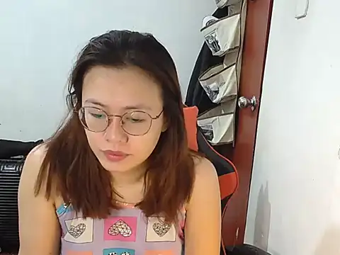 crizzybel online show from 05-15-26, 07:54