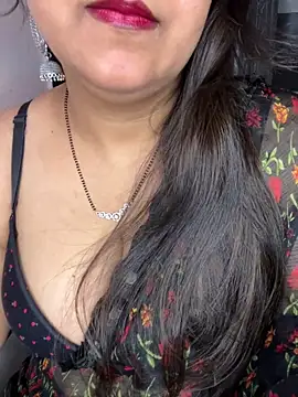 Snapshot of Zoya_Varma004 chatting on 03-28-26, 05:40 Zoya Varma004 online show from 03-28-26, 05:40