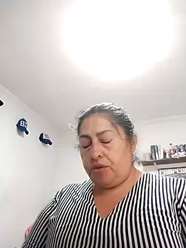 Keyla01  online show from 10-04-25, 03:21