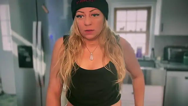 Snapshot of sage_love chatting on 02-11-26, 06:02 sage love online show from 02-11-26, 06:02