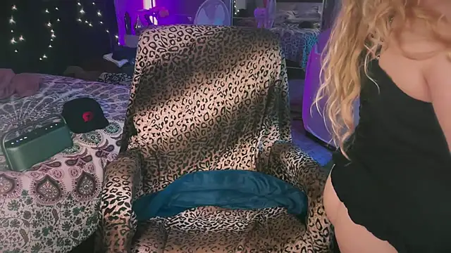 Snapshot of sage_love chatting on 03-16-26, 10:47 sage love online show from 03-16-26, 10:47