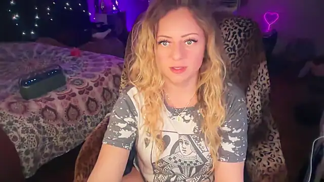 Snapshot of sage_love chatting on 03-27-26, 12:16 sage love online show from 03-27-26, 12:16