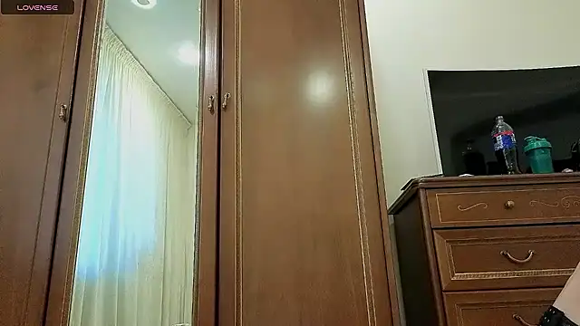 Snapshot of Crazy_team_ chatting on 03-30-26, 01:50 Crazy team online show from 03-30-26, 01:50