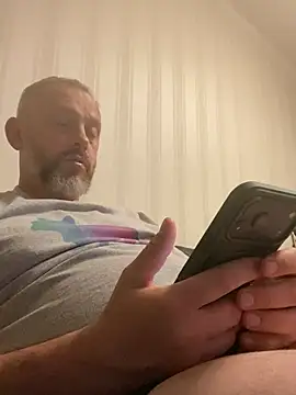 Snapshot of GHsveter chatting on 06-09-26, 05:46 GHsveter online show from 06-09-26, 05:46
