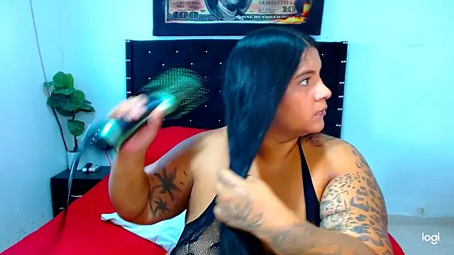 Edithxxx1 online show from 04-16-26, 07:14