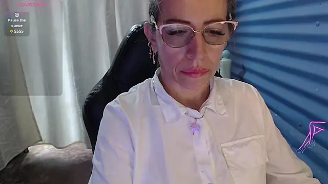 Snapshot of Chayla_Ruiz chatting on 06-02-26, 03:47 Chayla Ruiz online show from 06-02-26, 03:47