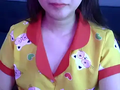 Bee 2k online show from 05-28-26, 04:32