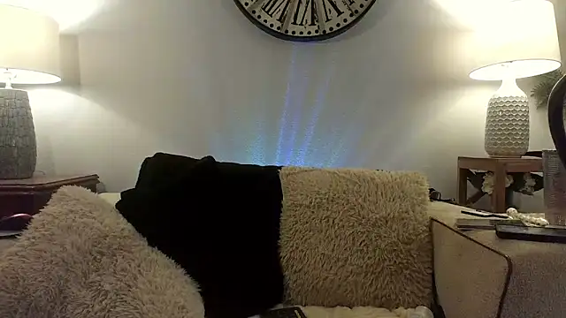 Snapshot of suckmybig_titties chatting on 09-21-25, 07:43 suckmybig titties online show from 09-21-25, 07:43