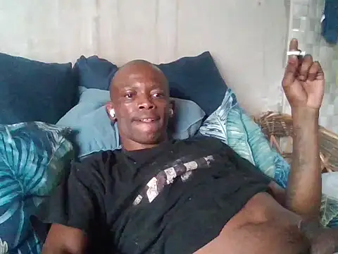 Snapshot of HollyDicker chatting on 03-22-26, 08:29 HollyDicker online show from 03-22-26, 08:29