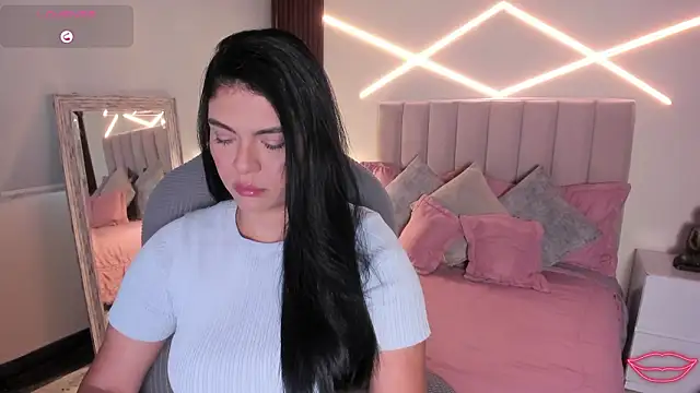 Veronicalanx1 online show from 03-17-26, 11:57