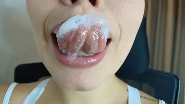 lisbet21x online show from 03-22-26, 02:20