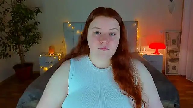 Snapshot of PolinaSalvatore chatting on 02-06-26, 08:23 PolinaSalvatore online show from 02-06-26, 08:23