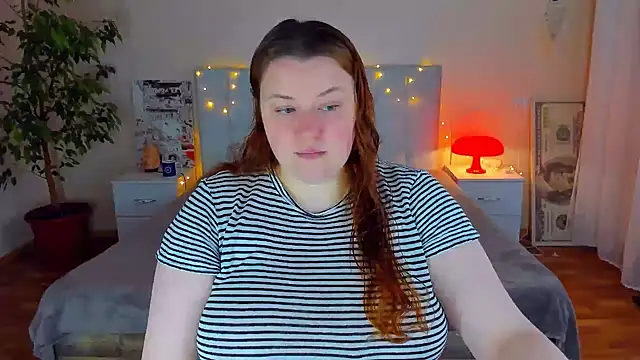 PolinaSalvatore online show from 04-08-26, 01:22