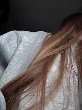 EvaCatt online show from 04-02-26, 03:37