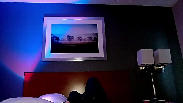 Snarfle82 online show from 12-18-25, 05:30
