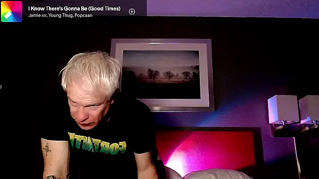 Snarfle82 online show from 12-22-25, 10:56