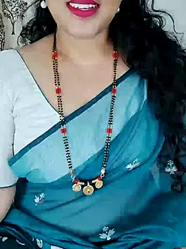 Snapshot of Indian_desi_wife chatting on 07-23-26, 02:20 Indian desi wife online show from 07-23-26, 02:20