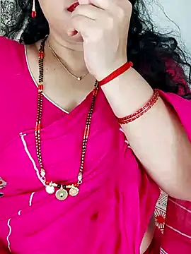 Snapshot of Indian_desi_wife chatting on 07-28-26, 04:16 Indian desi wife online show from 07-28-26, 04:16