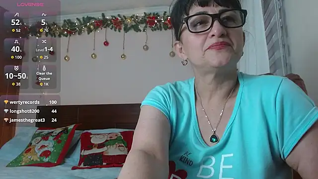 ISABEEL SOFIA01 online show from 12-17-25, 10:27