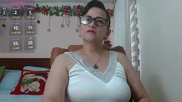 ISABEEL SOFIA01 online show from 12-20-25, 06:59