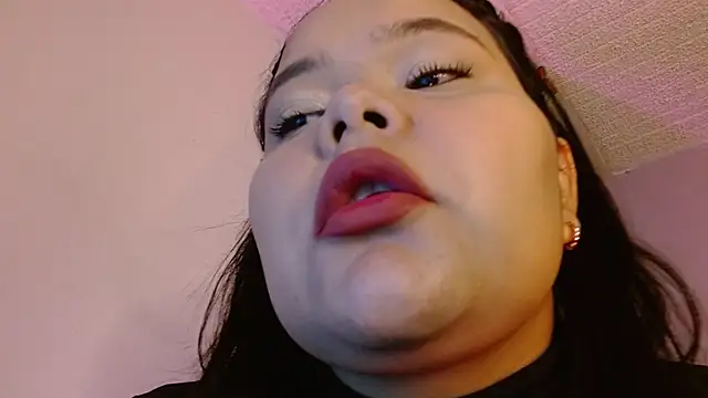 sexychubby    online show from 07-08-26, 05:28