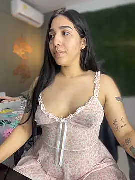 Amandanauty online show from 04-14-26, 05:02