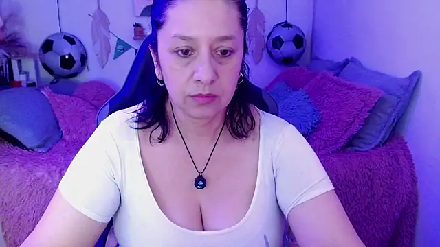 camilalatti online show from 06-28-26, 08:15