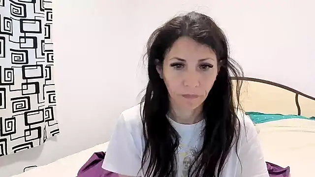 Snapshot of sexyevalove chatting on 06-28-26, 02:39 sexyevalove online show from 06-28-26, 02:39