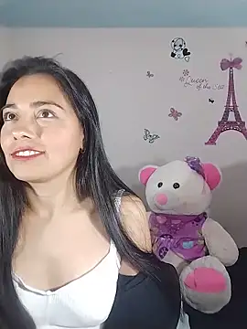 Snapshot of hanna_girl21 chatting on 06-21-26, 02:47 hanna girl21 online show from 06-21-26, 02:47