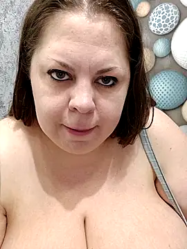 Snapshot of Ginabig chatting on 02-24-26, 07:06 Ginabig online show from 02-24-26, 07:06