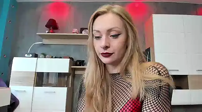 YourVenus00 online show from 12-10-24, 11:11