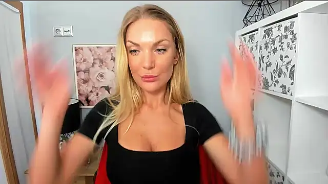 AulloraHoney online show from 01-17-25, 09:39