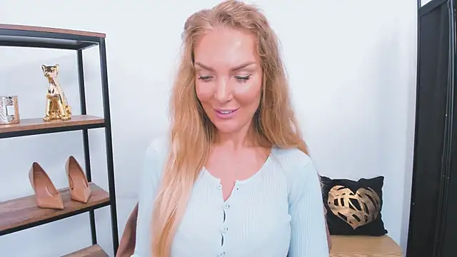 AulloraHoney online show from 07-07-26, 07:23