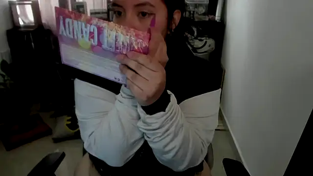 aika-dreams online show from 05-26-26, 01:29