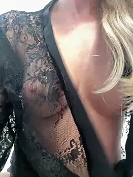 CutieEmy online show from 04-10-26, 02:33